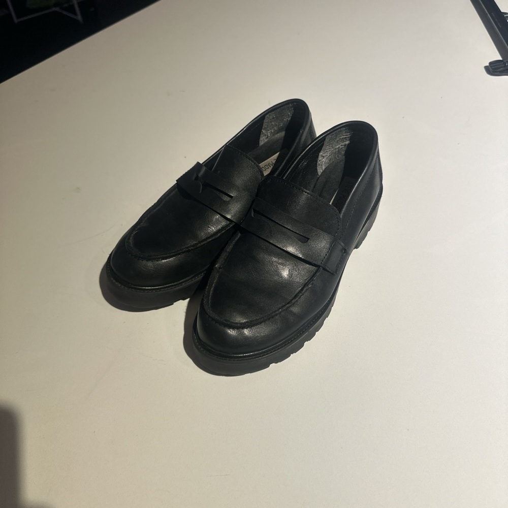 Steve Madden Black Leather Loafers